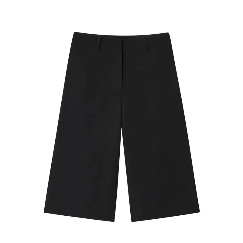 Women’s High-Waist Shorts – Minimal Style for Everyday Comfort