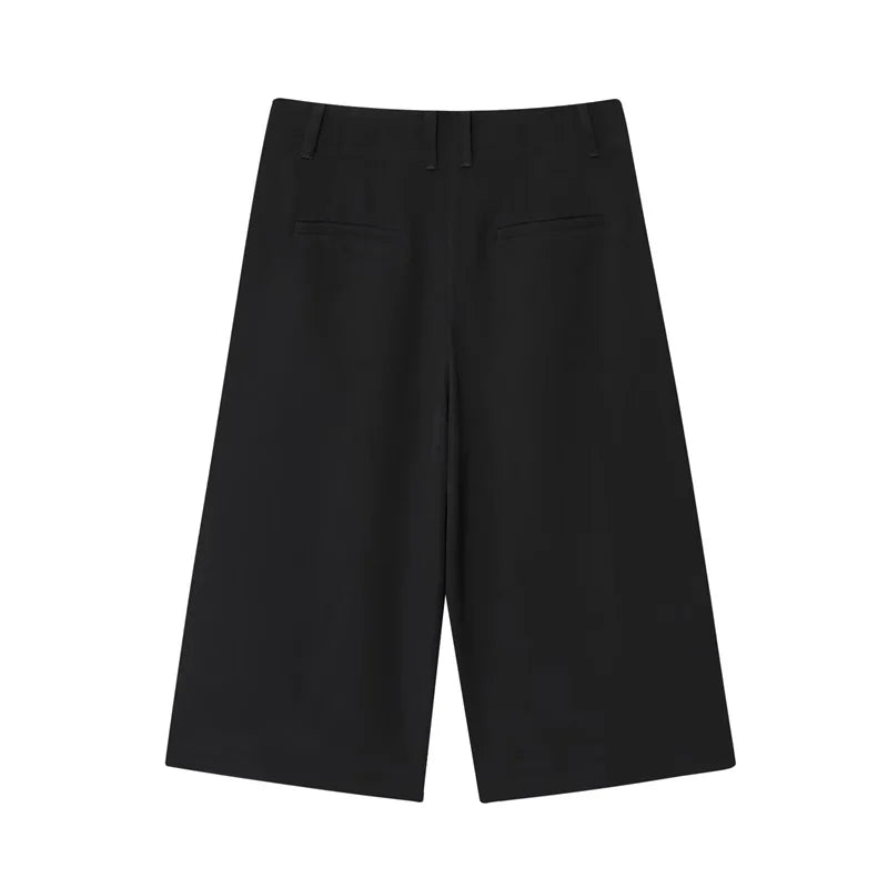 Women’s High-Waist Shorts – Minimal Style for Everyday Comfort